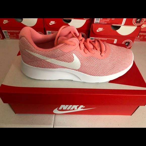 Nike tanjun woman - Picture 2 of 4